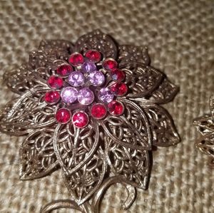 Beautiful Vintage jewelry